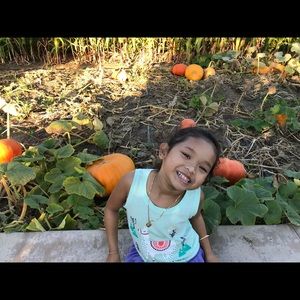 Meet your Posher, Pheaktra